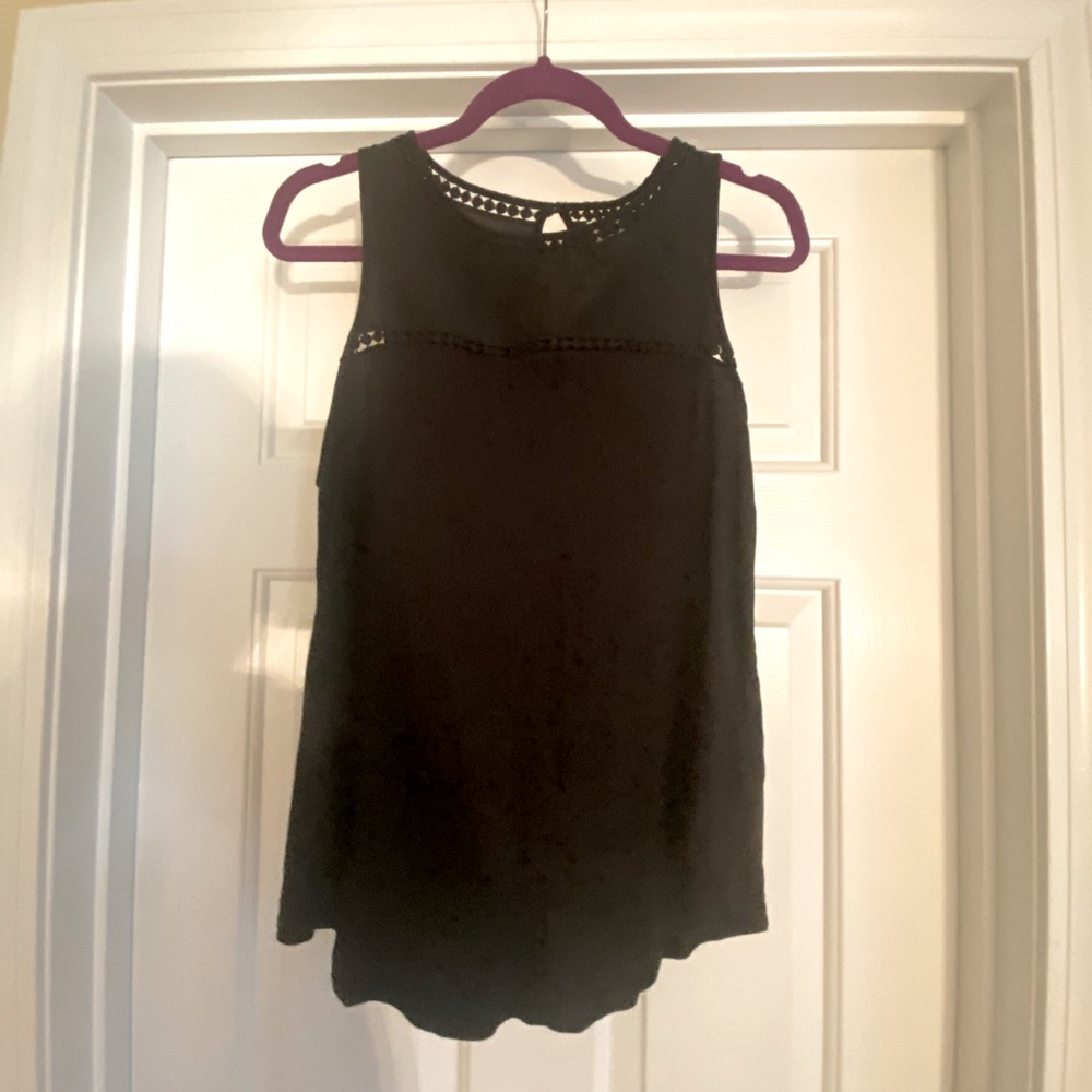 Black Sleeveless Blouse